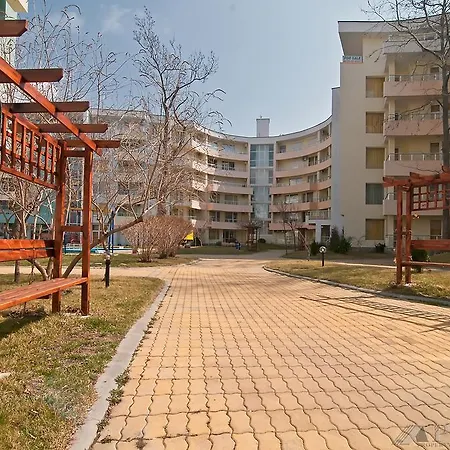 Apartment Yassen Holiday