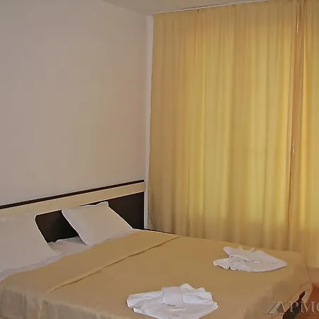Apartment Yassen Holiday *